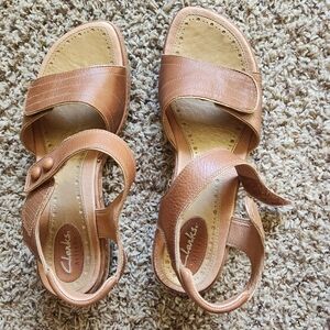 Clark's artisan brown sandals